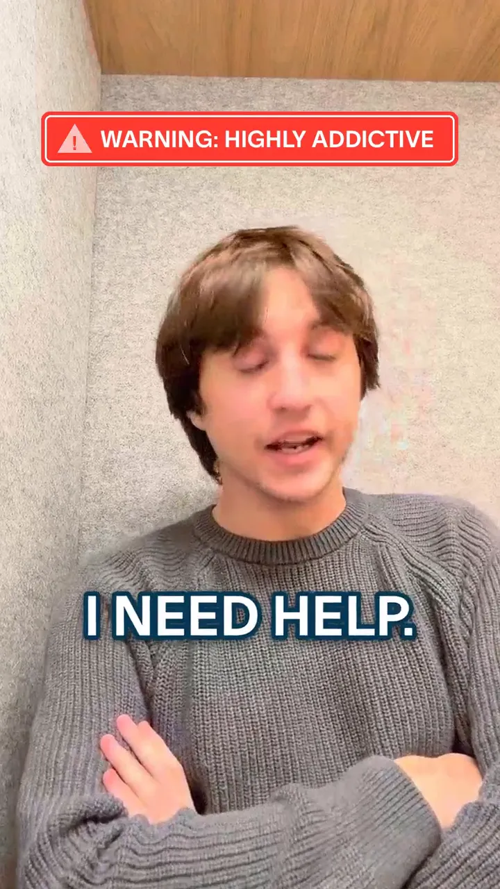 Presenter in an official Moby promotional video example on Triple Whale’s product page
